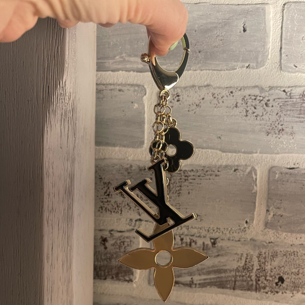 Authentic LV keychain